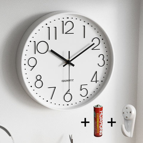 Silent Round Minimalist Quartz Clock