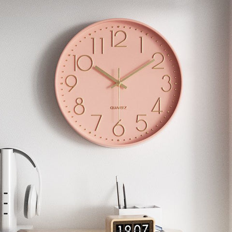 Silent Round Minimalist Quartz Clock