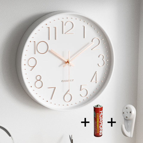 Silent Round Minimalist Quartz Clock